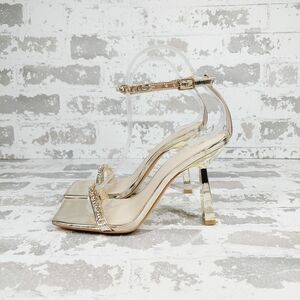 NEW Marc Fisher Karima Ankle Strap Heeled Sandals k952